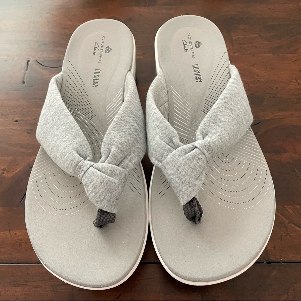 Clarks Arla Glison Cloudstepper Flip Flops - Grey Heathered/White